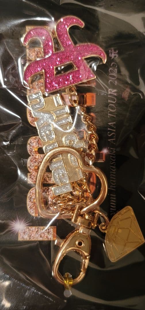 浜崎あゆみ アジアツアー2025 キーチャーム 新品 浜崎あゆみ グッズ ayupan キーホルダー ゆらゆらチャーム 黄色 新品